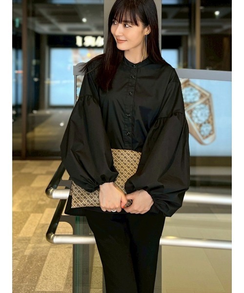 Day and Grade（デイアンドグレイド）の「【Shihoセレクト】ボリュームスリーブシャツ（シャツ/ブラウス・レディース・ブラック・FREE）」の3枚目の写真