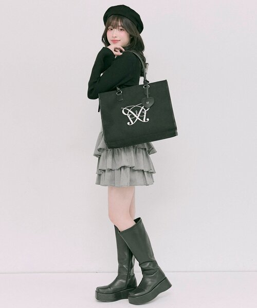 OLIVE des OLIVE（オリーブデオリーブ）の「Aimerianejoieハートミラーチャーム付きトート（トートバッグ・レディース・ブラウン/ベージュ/アイボリー/ブラック/サックスブルー/グレイッシュベージュ・FREE）」の21枚目の写真