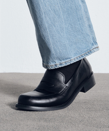 6FT（シックスフィット）の「OFFICE L 001（ローファー）」