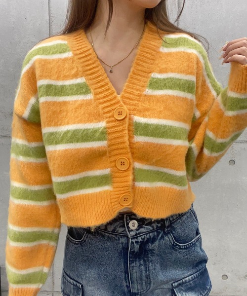 ROGER AND RAW（ロジャーアンドロウ）の「マルチボーダーショートニットカーディガン（カーディガン/ボレロ・レディース・グレー/オレンジ・FREE）」の2枚目の写真