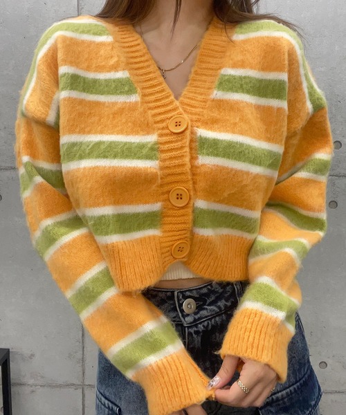 ROGER AND RAW（ロジャーアンドロウ）の「マルチボーダーショートニットカーディガン（カーディガン/ボレロ・レディース・グレー/オレンジ・FREE）」の4枚目の写真