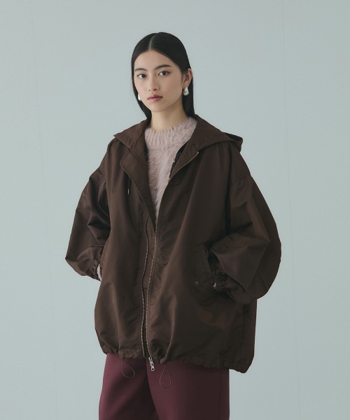 VICKY（ビッキー）の「ボアライナーツキナイロンフーディブルゾン≪洗濯機で洗える≫（ブルゾン・レディース・カーキ/ダークグレー・M）」の20枚目の写真