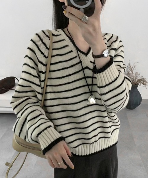 セール】Vネックボーダーニットトップス / ネイビー アイボリー