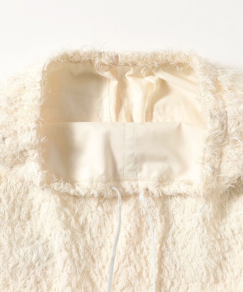 EFFE BEAMS（エッフェビームス）の「ROOM NO.8 BLACK / シアー カットジャカード タイトスカート（スカート・レディース・クリーム・ONE SIZE）」の4枚目の写真