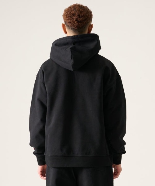 FUBU( フブ)の「FUBU-Logo Hoodie(スウェット・メンズ・ブラック・M/L)」の3枚目の写真