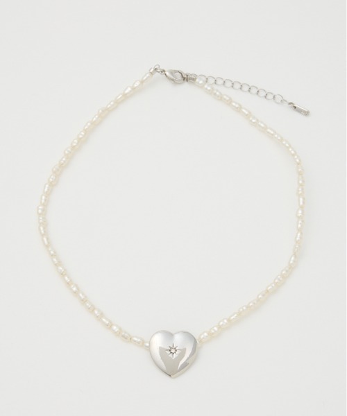 SLY（スライ）の「HEART MOTIF CHOKER ハートモチーフ チョーカー（ネックレス・レディース・レッド/ホワイト・FREE）」の2枚目の写真