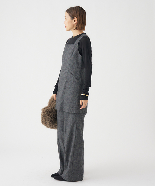 IENA(イエナ)の「《追加3》リヨセルカシミヤロングTシャツ(Tシャツ/カットソー・レディース・ブラック/ライトグレー/ホワイト/ピンク・FREE)」の14枚目の写真