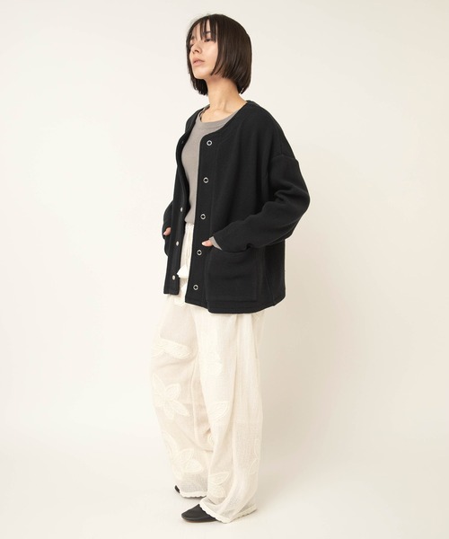 RNA-N（アールエヌエーエヌ）の「M2601 W FACEビッグスナップカーディガン（カーディガン/ボレロ・レディース・グリーン/ブラック/キナリ・FREE）」の17枚目の写真