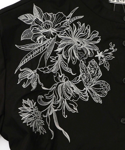 iS ScoLar(イズスカラー)の「561201:花刺繍トレンチコート風 異素材切替ワンピース(ワンピース・レディース・カーキ/ブラック/アイボリー・M)」の16枚目の写真