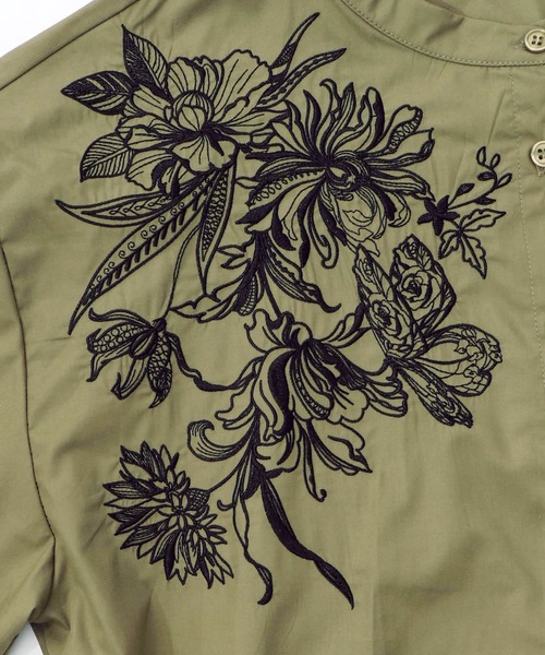 iS ScoLar(イズスカラー)の「561201:花刺繍トレンチコート風 異素材切替ワンピース(ワンピース・レディース・カーキ/ブラック/アイボリー・M)」の19枚目の写真