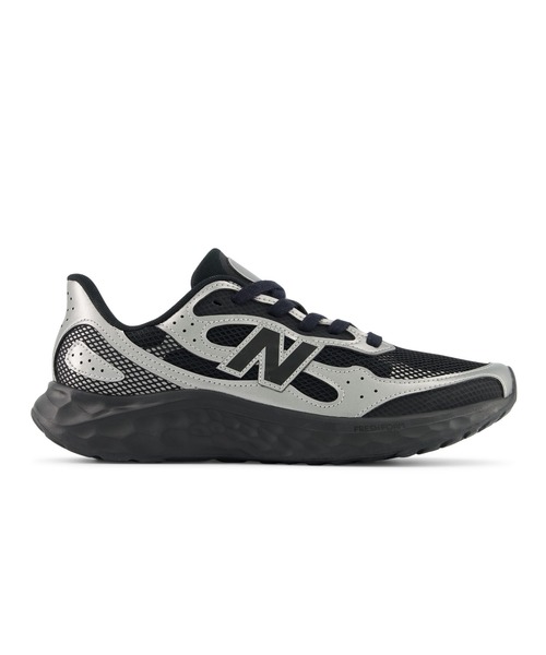 セール】Fresh Foam Arishi v4 Tiralux（スニーカー）｜New Balance