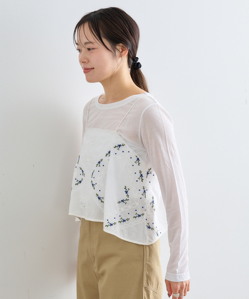 U by SPICK&SPAN(ユーバイスピックアンドスパン)の「フレアシシュウキャミブラウス(シャツ/ブラウス・レディース・ホワイト・FREE)」の8枚目の写真