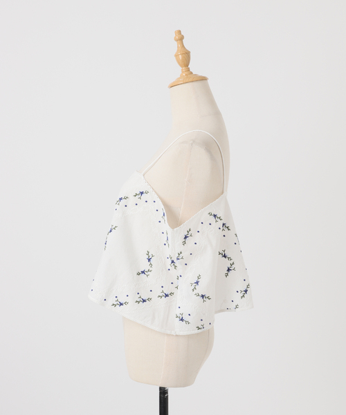 U by SPICK&SPAN(ユーバイスピックアンドスパン)の「フレアシシュウキャミブラウス(シャツ/ブラウス・レディース・ホワイト・FREE)」の19枚目の写真