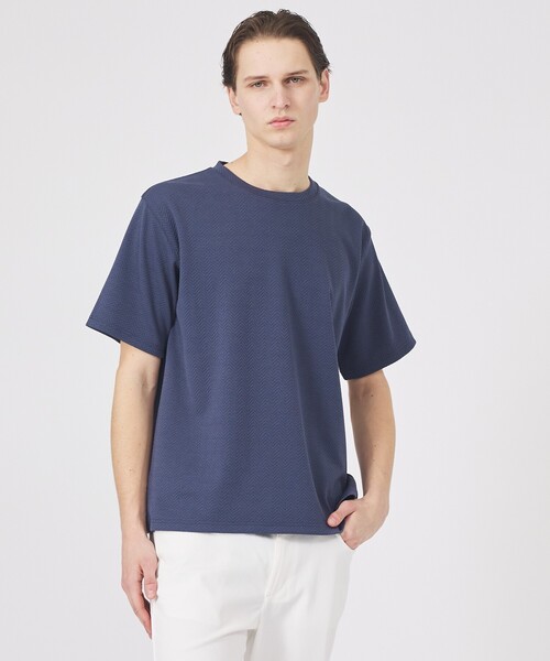 ABAHOUSE GRAY(アバハウスグレイ)の「ヘリンボーン ジャガード 半袖Tシャツ(Tシャツ/カットソー・メンズ・ホワイト/ブラック/グレイッシュブルー/グレイッシュベージュ・46/48)」の4枚目の写真