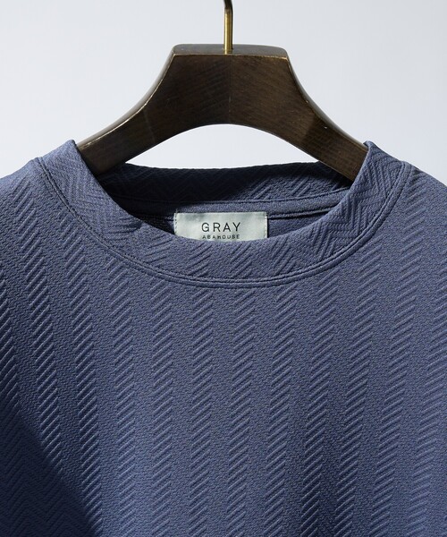 ABAHOUSE GRAY(アバハウスグレイ)の「ヘリンボーン ジャガード 半袖Tシャツ(Tシャツ/カットソー・メンズ・ホワイト/ブラック/グレイッシュブルー/グレイッシュベージュ・46/48)」の8枚目の写真