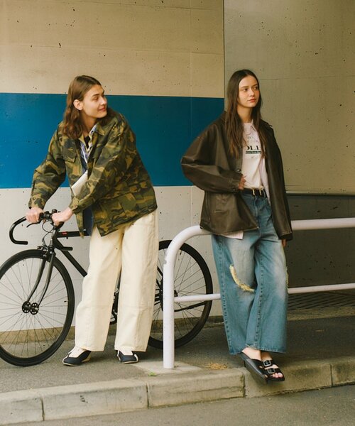 DISCOAT(ディスコート)の「【Enlude】ダブルニーバレルペインターパンツ《ユニセックス》(デニムパンツ・レディース・ネイビー/サックスブルー/アイボリー・LARGE/MEDIUM)」の12枚目の写真