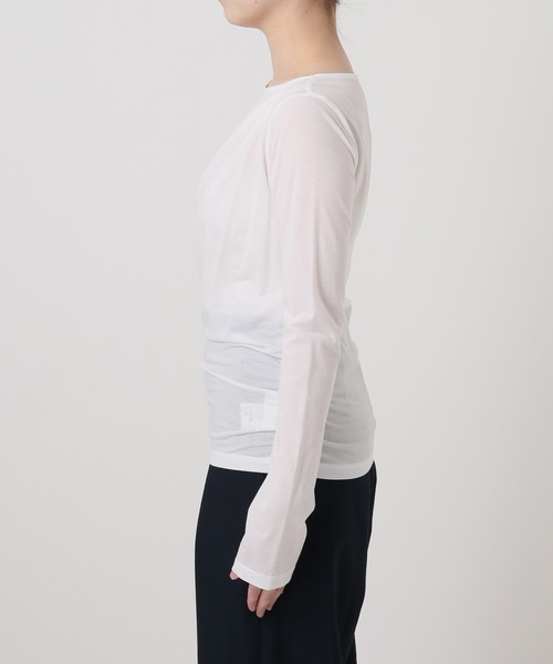 La TOTALITE(ラトータリテ)の「【洗える】ドレープシアーカットソー(Tシャツ/カットソー・レディース・スカイブルー/ホワイト/ピンク・FREE)」の5枚目の写真