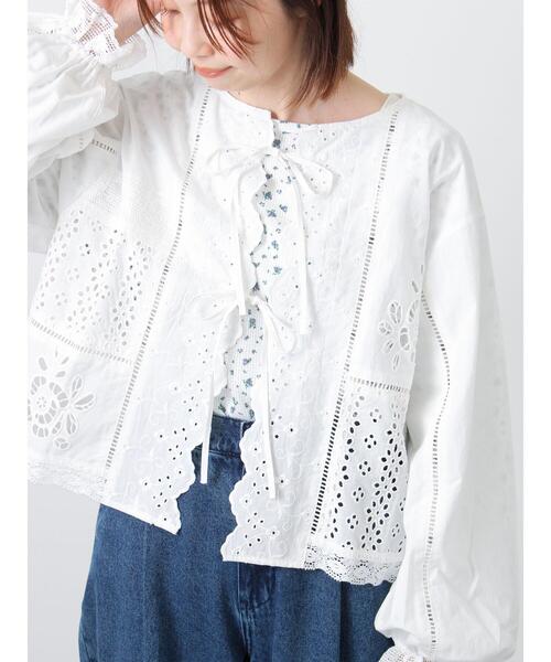 Samansa Mos2（サマンサ モスモス）の「レースパッチワークブラウス（シャツ/ブラウス・レディース・オフホワイト/キナリ/ブラック・F）」の17枚目の写真