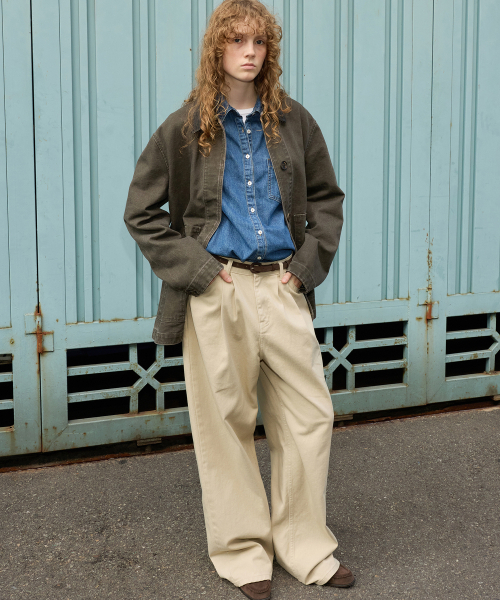 LEVAR（レバー）の「Overdyed Wide Denim - Pebble Beige（デニムパンツ・レディース・その他・X-SMALL/SMALL/MEDIUM）」の2枚目の写真