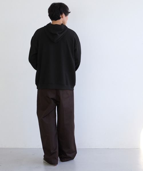coca(coca)(コカ)の「エンボスワイドプルパーカー(パーカー・メンズ・カーキ/チャコール/ブラック/ライトグレー・XL/M/L)」の7枚目の写真