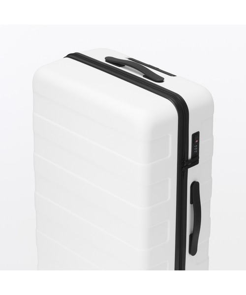 無印良品(ムジルシリョウヒン)の「バーを自由に調節できる ハードキャリーケース(75L)(スーツケース/キャリーバッグ・レディース・グレイッシュベージュ/ブラック/ホワイト/ネイビー/グレー・FREE)」の11枚目の写真
