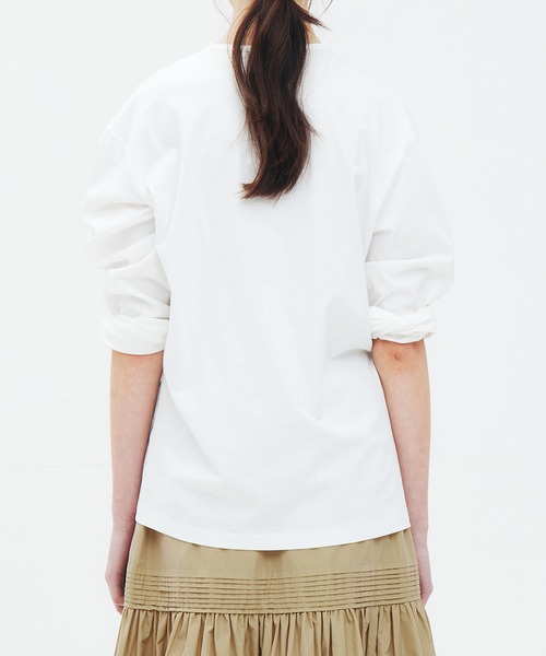 LE CIEL BLEU（ルシェルブルー）の「ボウディテールLS Tシャツ / Bow Detail LS T-Shirt（Tシャツ/カットソー・レディース・チャコールグレー/オフホワイト/ブラック・38/36）」の17枚目の写真