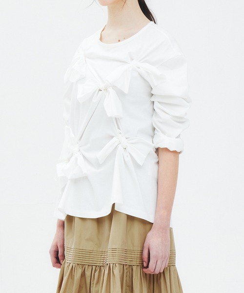 LE CIEL BLEU（ルシェルブルー）の「ボウディテールLS Tシャツ / Bow Detail LS T-Shirt（Tシャツ/カットソー・レディース・チャコールグレー/オフホワイト/ブラック・38/36）」の14枚目の写真