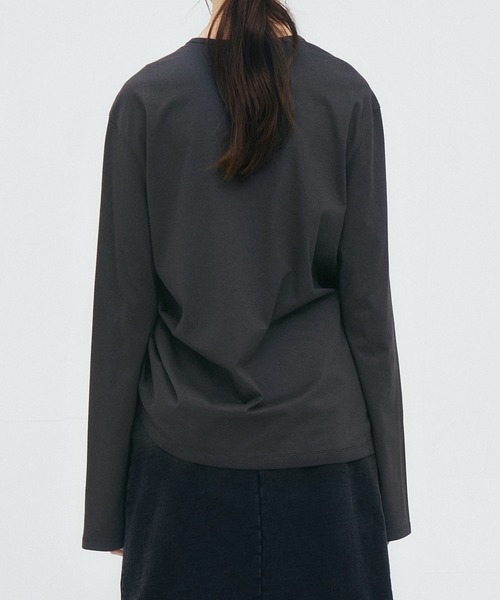 LE CIEL BLEU（ルシェルブルー）の「ボウディテールLS Tシャツ / Bow Detail LS T-Shirt（Tシャツ/カットソー・レディース・チャコールグレー/オフホワイト/ブラック・38/36）」の8枚目の写真