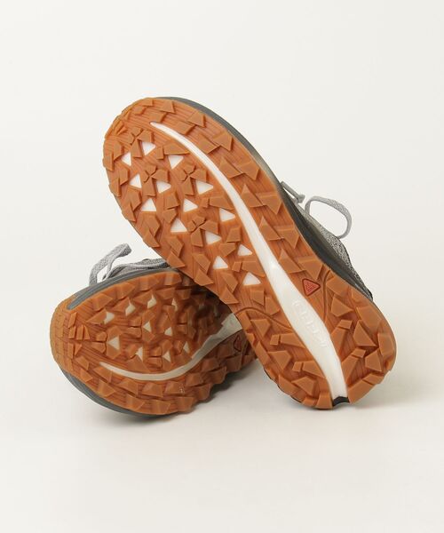 KEEN（キーン）の「SEEK / シーク / レディース シューズ（スニーカー・レディース・ブラック×グレー・22.5cm/23cm/23.5cm/24cm/24.5cm/25cm/25.5cm）」の3枚目の写真