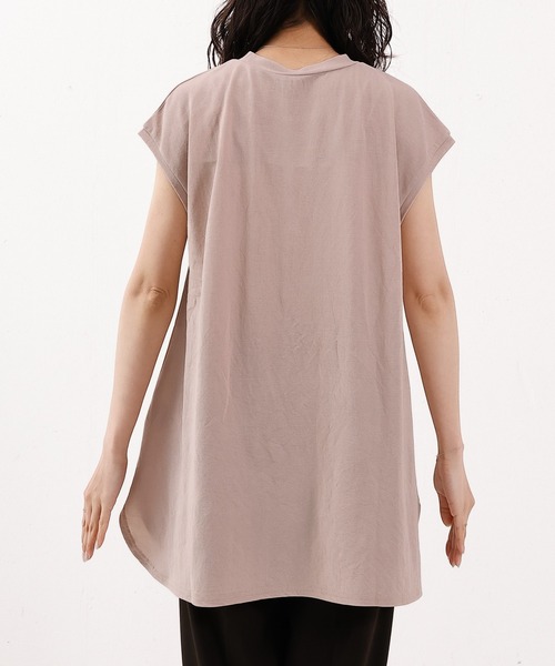 emesuelee(エメスーリー)の「UV遮蔽率90%以上 ナイロン混 接触冷感 フレンチスリーブフレアプルオーバー(Tシャツ/カットソー・レディース・ブルー/ピンク/ブラック/アイボリー・フリー)」の16枚目の写真