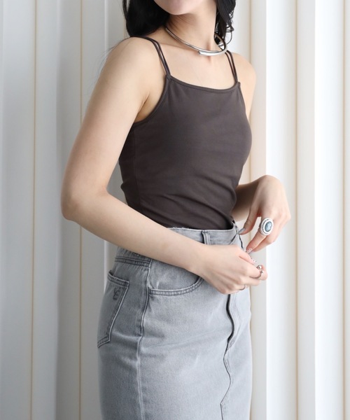 YENNA(イェンナ)の「バンブーカット付キャミ(キャミソール・レディース・グレイッシュベージュ/ブラック/ネイビー/ブラウン/ホワイト・FREE)」の3枚目の写真