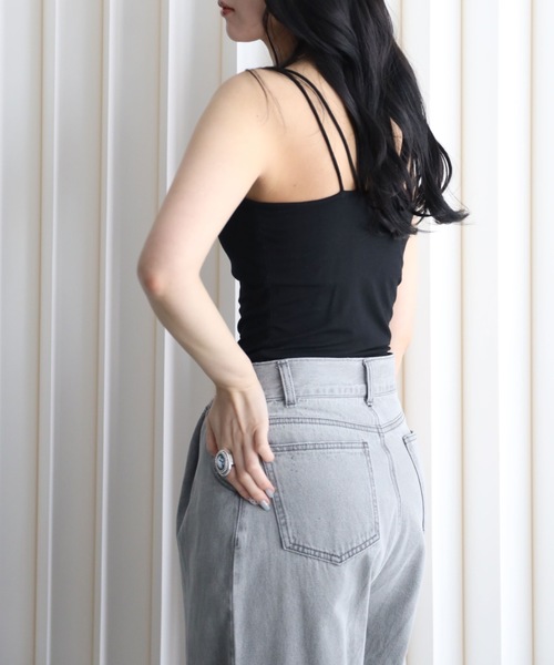 YENNA(イェンナ)の「バンブーカット付キャミ(キャミソール・レディース・グレイッシュベージュ/ブラック/ネイビー/ブラウン/ホワイト・FREE)」の12枚目の写真