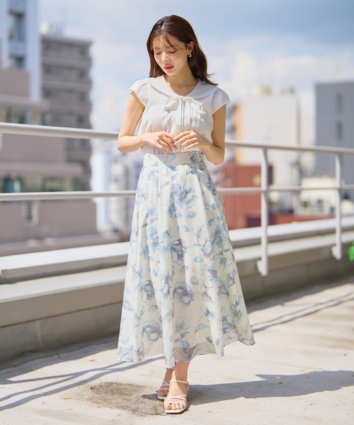 MISCH MASCH(ミッシュマッシュ)の「2026春夏新作 レーストリムセーラーカラーブラウス(シャツ/ブラウス・レディース・ホワイト/ブラック/ブルー・フリ-)」の21枚目の写真