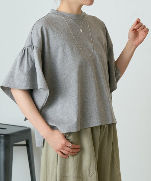 BEARDSLEY（ビアズリー）の「フレアスリーブTee（Tシャツ/カットソー・レディース・グレー/ブラック・FREE）」の2枚目の写真