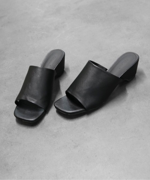 THE CELL.(ザセルドット)の「スクエアミュール サンダル SQUARE MULE SANDALS(サンダル・レディース・ブラック・39/37/35)」の5枚目の写真