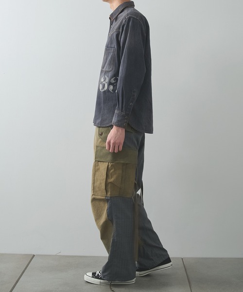 KHOKI（コッキ）の「【KHOKI/コッキ】Hand-Embroidered Denim Shirt（シャツ/ブラウス・メンズ・ブラック/インディゴブルー・2）」の14枚目の写真
