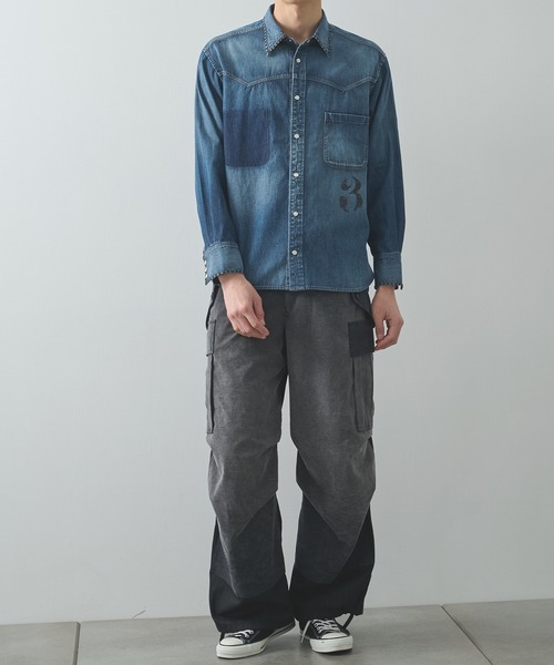 KHOKI（コッキ）の「【KHOKI/コッキ】Hand-Embroidered Denim Shirt（シャツ/ブラウス・メンズ・ブラック/インディゴブルー・2）」の4枚目の写真
