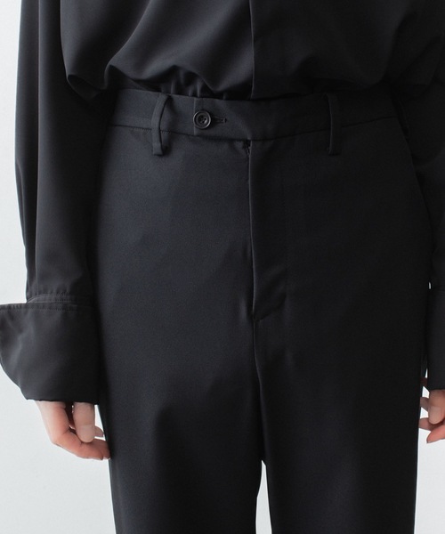 ato(アトウ)の「RECYCLE POLYESTER STRAIGHT PANTS(その他パンツ・メンズ・トップグレー/ブラック/ベージュ・44/46/48)」の21枚目の写真