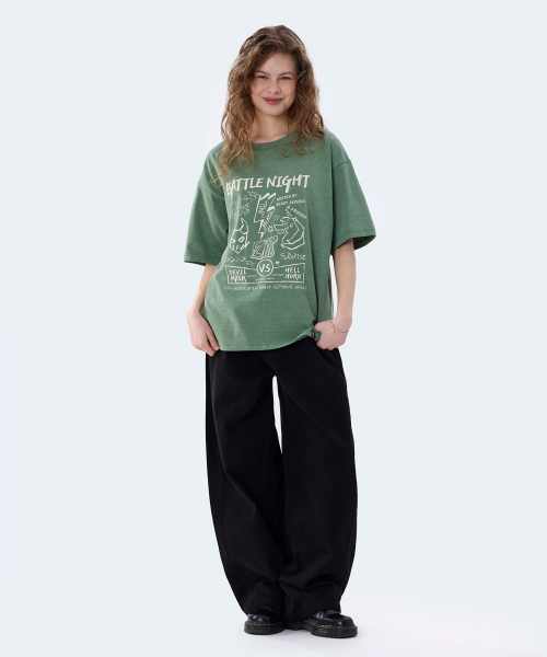 GHOST REPUBLIC（ゴーストリパブリック）の「バトルナイトグラフィックピグメント半袖Tシャツ2カラーGT-388（Tシャツ/カットソー・レディース・チャコールグレー/オリーブ・LARGE/X-LARGE/XX-LARGE）」の22枚目の写真