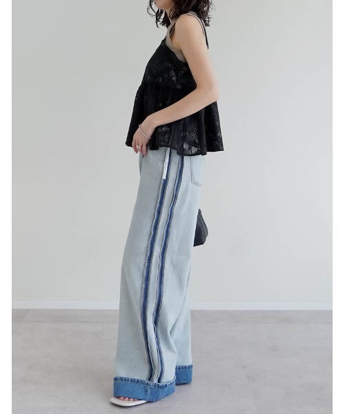 Re:EDIT（リエディ）の「[2026 SUMMER COLLECTION]ストレッチブロックレースキャミソール（キャミソール・レディース・アイボリー/ブラック・LARGE/MEDIUM）」の5枚目の写真