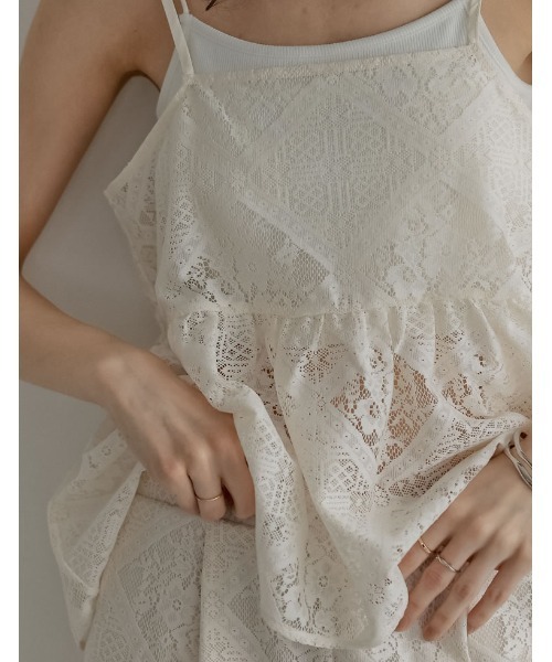 Re:EDIT（リエディ）の「[2026 SUMMER COLLECTION]ストレッチブロックレースキャミソール（キャミソール・レディース・アイボリー/ブラック・LARGE/MEDIUM）」の10枚目の写真
