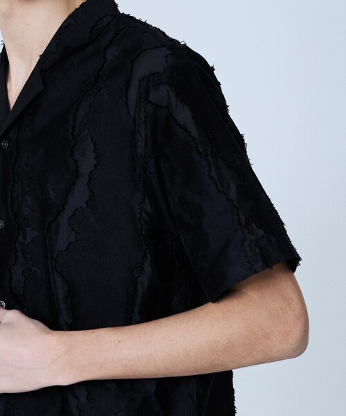 5351 POUR LES HOMMES（ゴーサンゴーイチプールオム）の「カットジャカード オープンカラーシャツ（シャツ/ブラウス・メンズ・ブラック/グレー・44/46/48/50）」の8枚目の写真