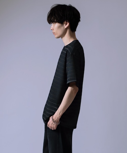 Crownor(クラウノアー)の「ラグランスリーブ バイカラー 半袖 Tシャツ(ニット/セーター・メンズ・ベージュ/ブラック・LARGE/MEDIUM)」の6枚目の写真