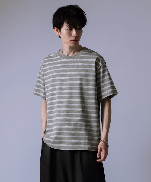 Crownor(クラウノアー)の「ラグランスリーブ バイカラー 半袖 Tシャツ(ニット/セーター・メンズ・ベージュ/ブラック・LARGE/MEDIUM)」の9枚目の写真