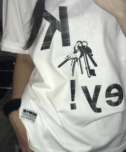SEW-B(ソービー)の「KEY! オーバーサイズ半袖Tシャツ(Tシャツ/カットソー・レディース・その他・FREE)」の4枚目の写真