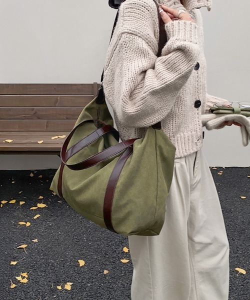 Miniministore(ミニミニストア)の「ボストンバッグ レザー切り替えショルダー(ボストンバッグ・レディース・ブラック/ベージュ/カーキ・FREE)」の11枚目の写真