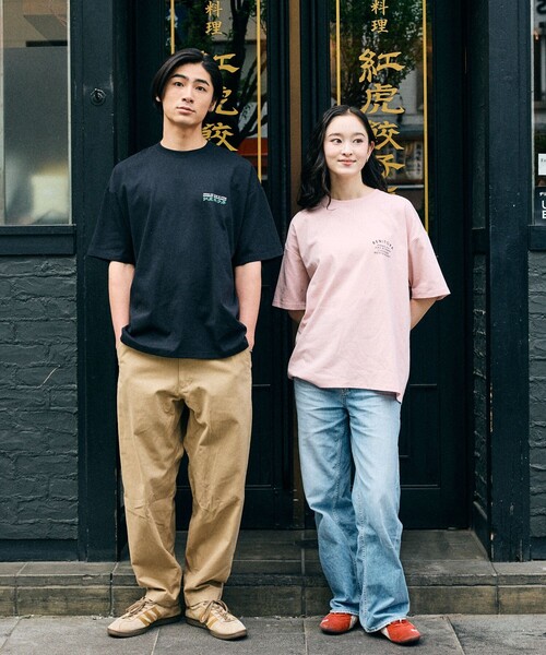 FREAK'S STORE(フリークスストア)の「限定展開 紅虎餃子房×FREAK'S STORE 別注 ビッグシルエット バックプリント クルーネック Tシャツ(Tシャツ/カットソー・メンズ・ブラック/ネイビー/ホワイト・SMALL/MEDIUM/LARGE)」の20枚目の写真
