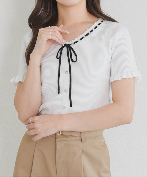 MISCH MASCH（ミッシュマッシュ）の「2026春夏新作 リボン付きレーストリムVネック半袖ニット（ニット/セーター・レディース・グレー/ブラック/ホワイト・ﾌﾘ-）」の11枚目の写真