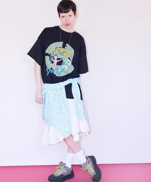 Little sunny bite（リトルサニーバイト）の「littlesunnybite/リトルサニーバイト/logo big tee（Tシャツ/カットソー・レディース・ブラック/ピンク/ホワイト・M/S）」の8枚目の写真