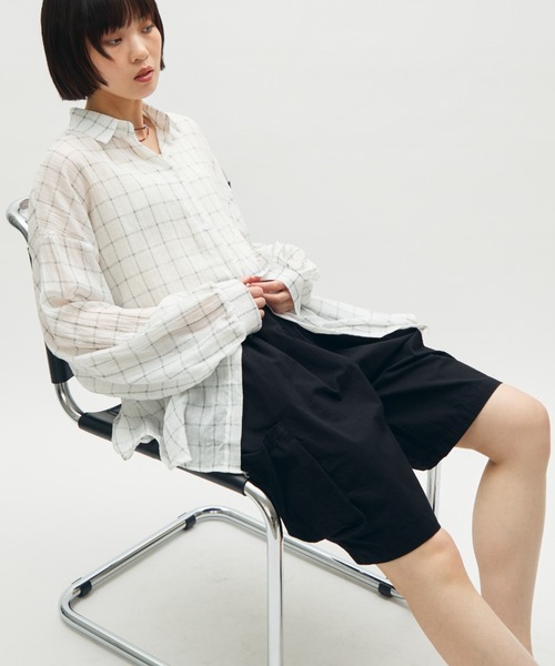 full/fill.(フルフィル)の「side pocket half pants / サイドポケットハーフパンツ(その他パンツ・レディース・アイボリー/ブラック・FREE)」の2枚目の写真